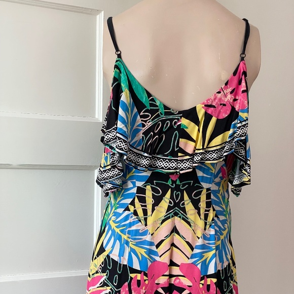 Flying Tomato Black Tropical Off-Shoulder Jumpsuit - Large - Picture 5 of 11